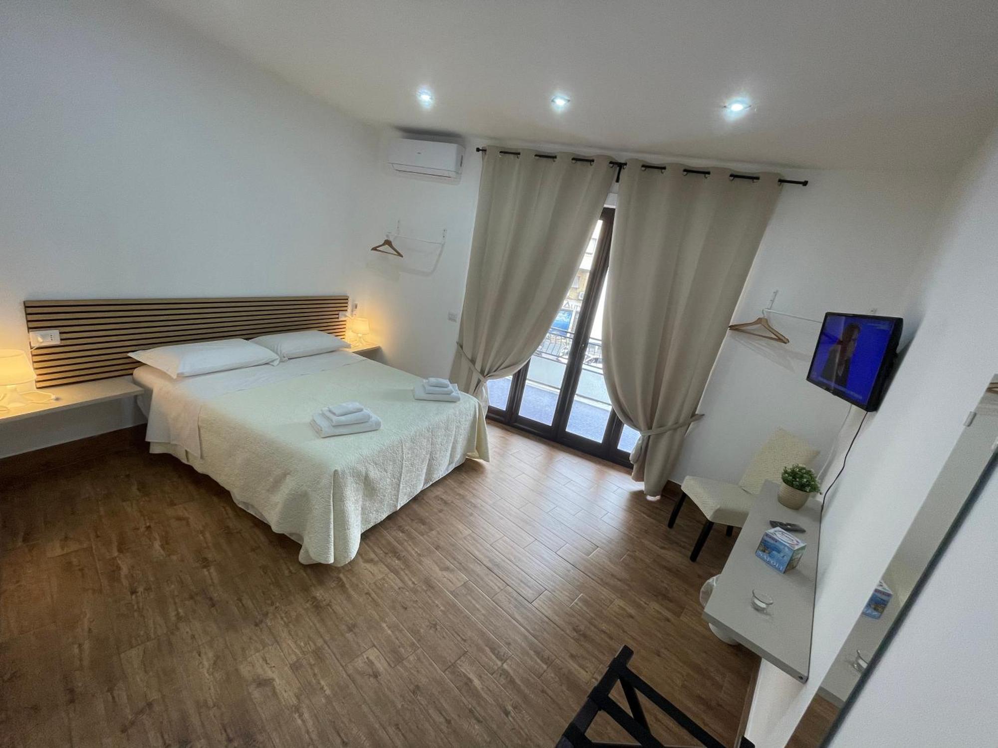 Regal Apartamento *