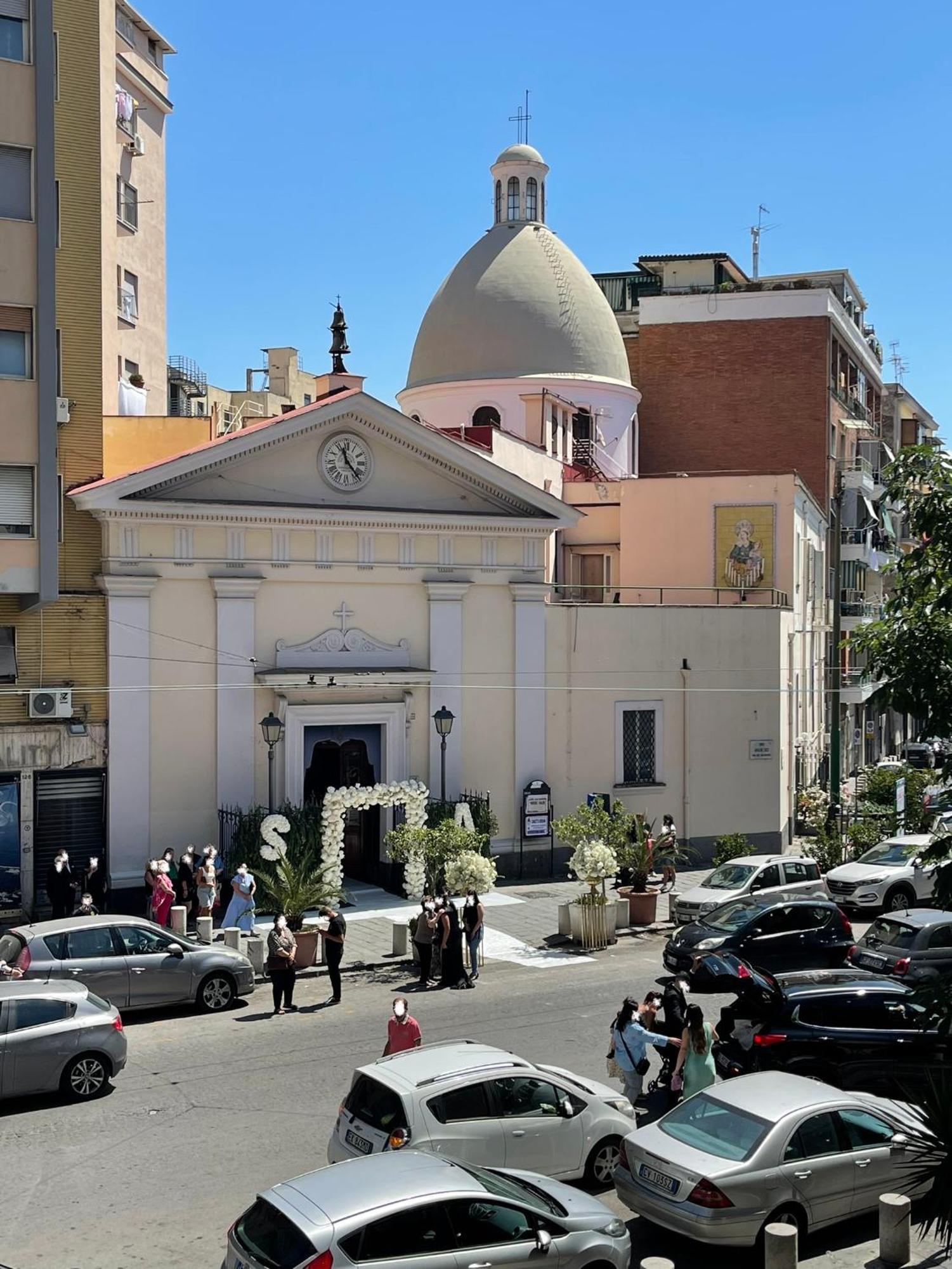 Regal * Naples